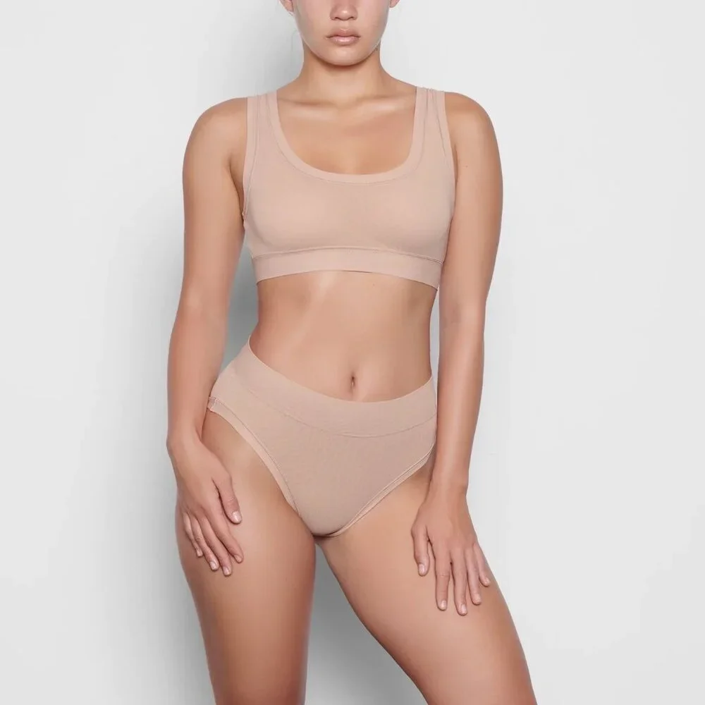 SKIMS Summer Mesh‎ Brief Lot of 2 Clay Cocoa XS